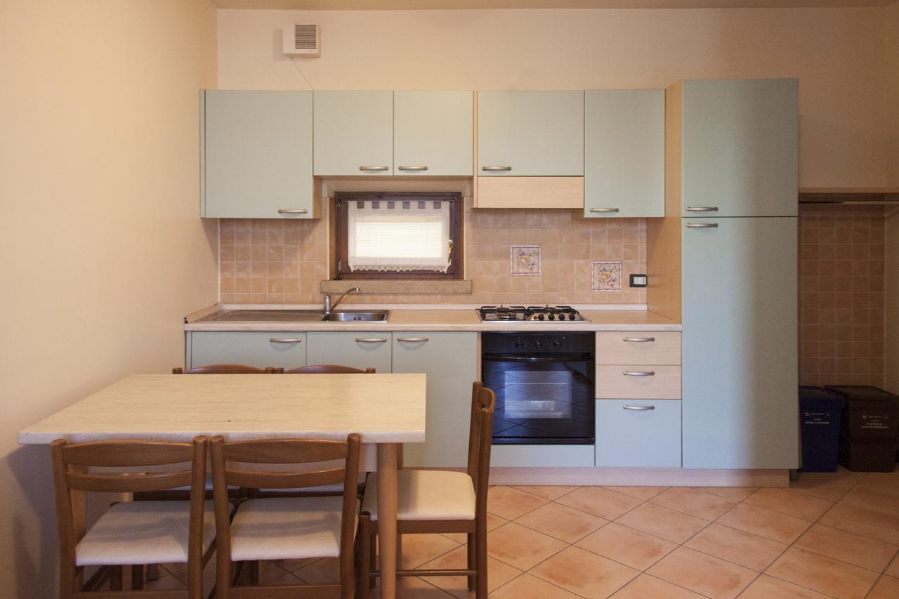Lauri & Faggi Apart otel Desenzano del Garda Dış mekan fotoğraf