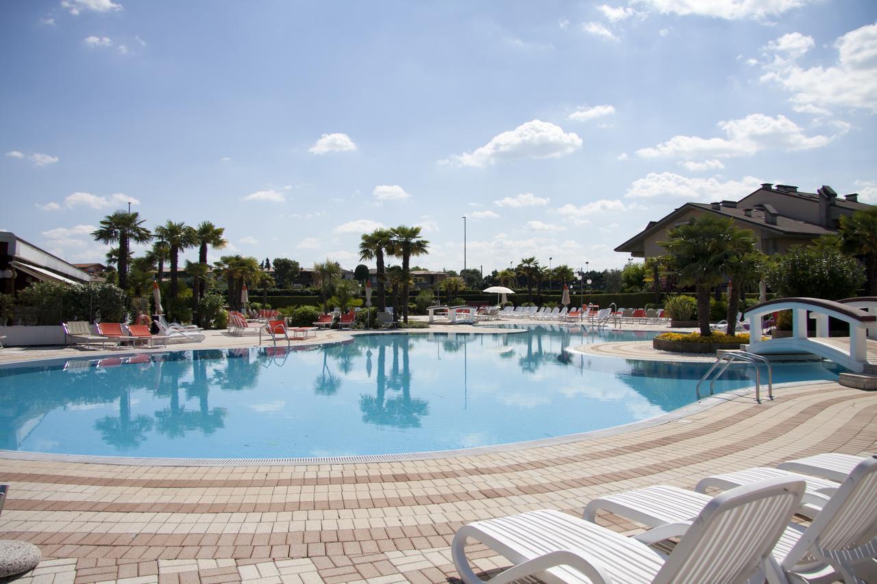 Lauri & Faggi Apart otel Desenzano del Garda Dış mekan fotoğraf